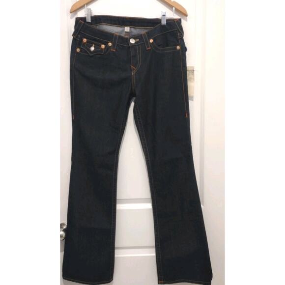 NWTS~ True Religion Bootcut W Flaps SIZE 31 RN# 112790 - Picture 2 of 9